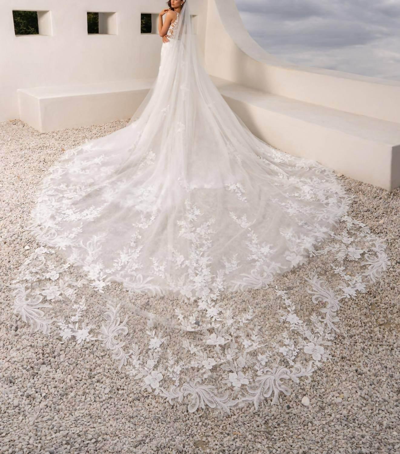Lovie Wedding Veil