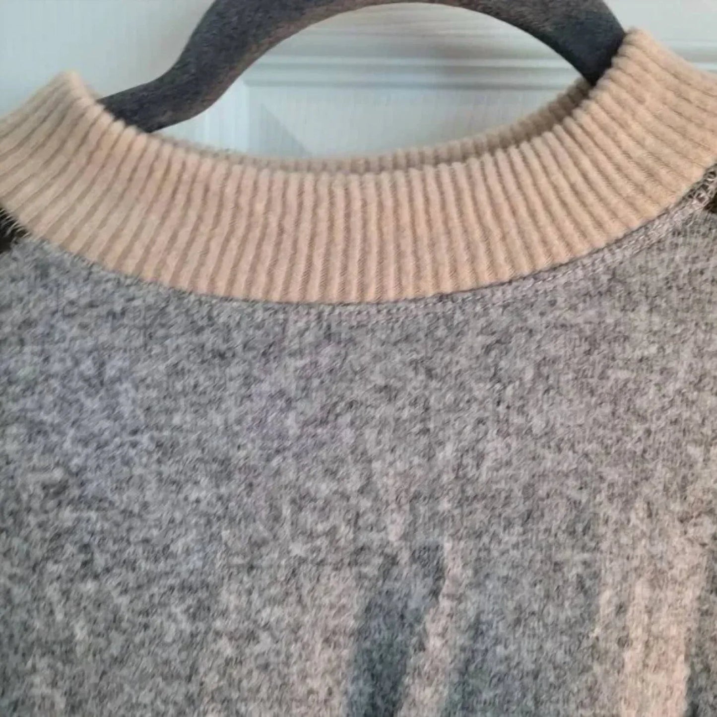 Women's Color Block Sweater