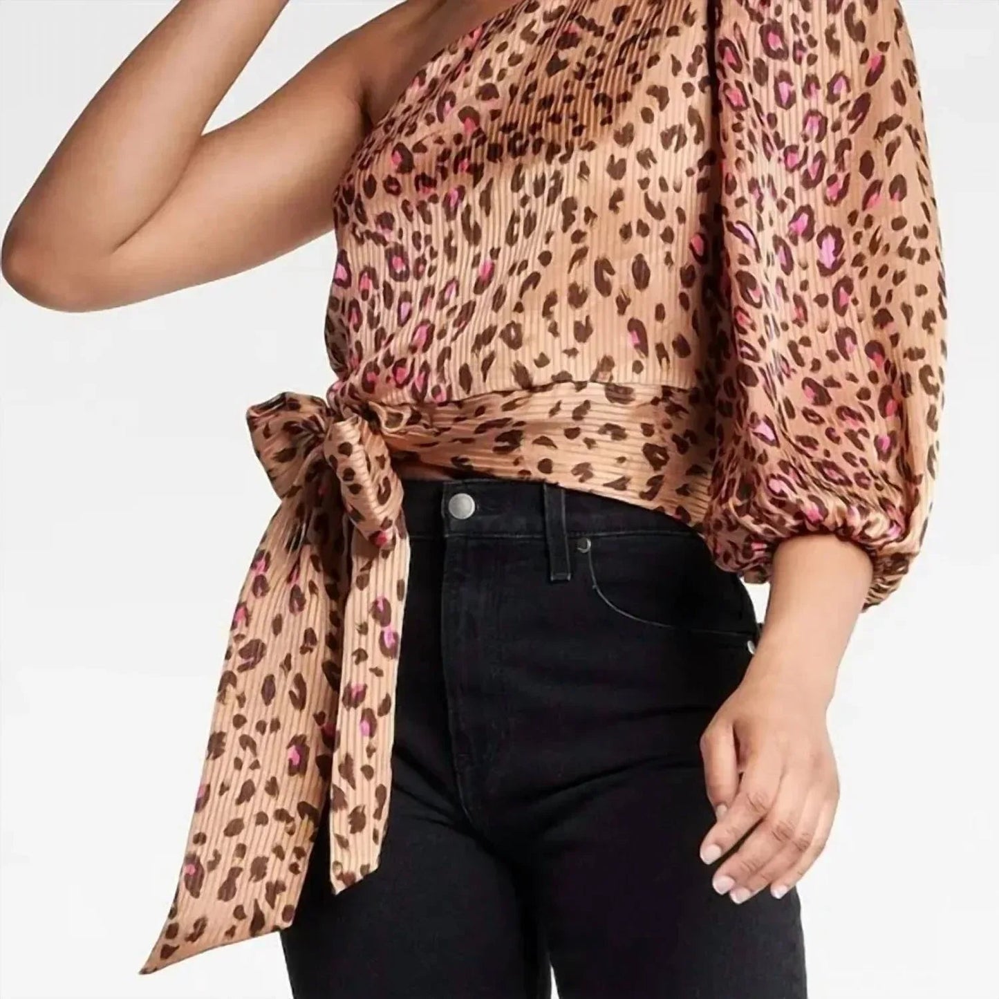 Satin-Top mit One-Shoulder-Träger und Bindegürtel