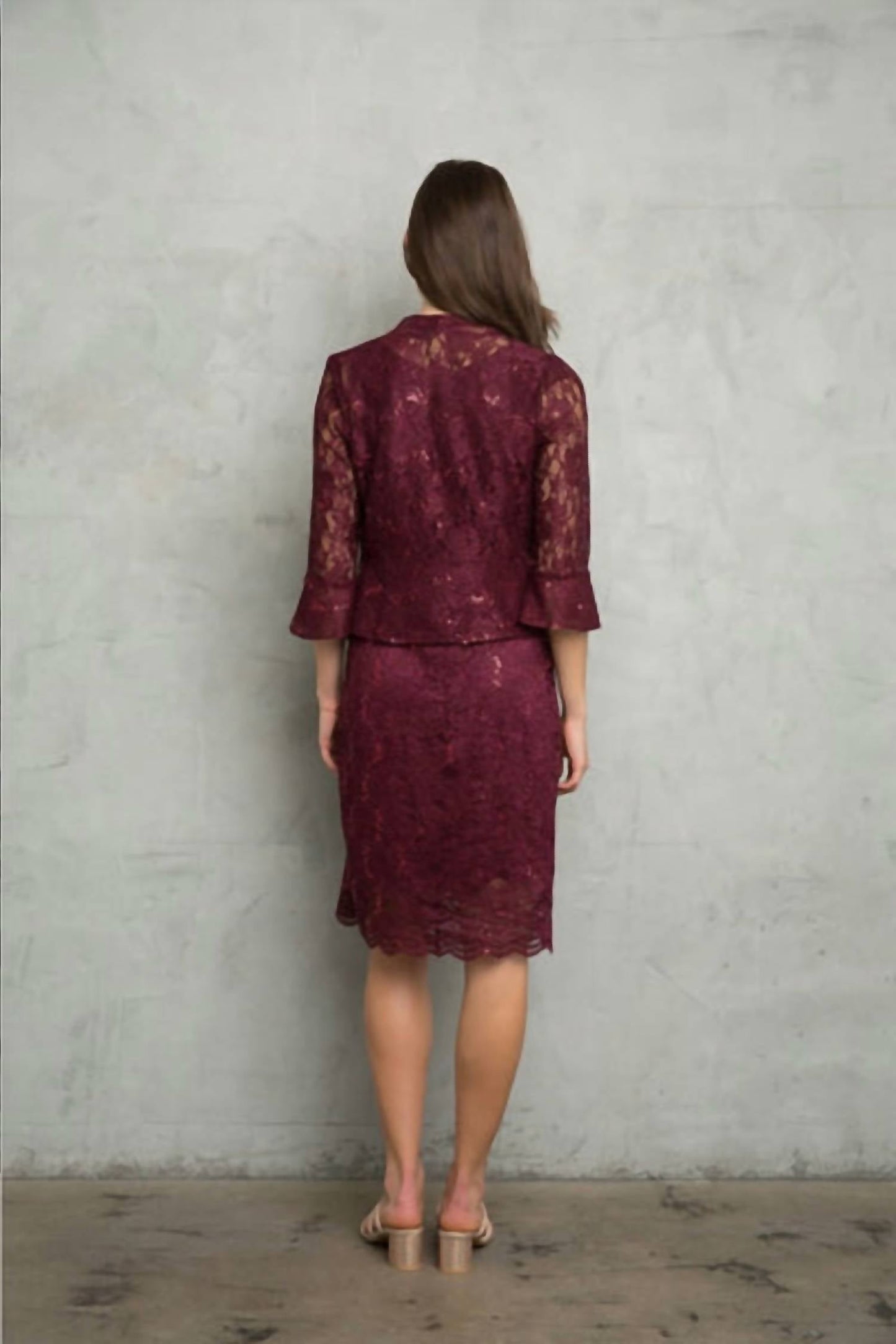 Zweiteiliges Kleid für die Brautmutter