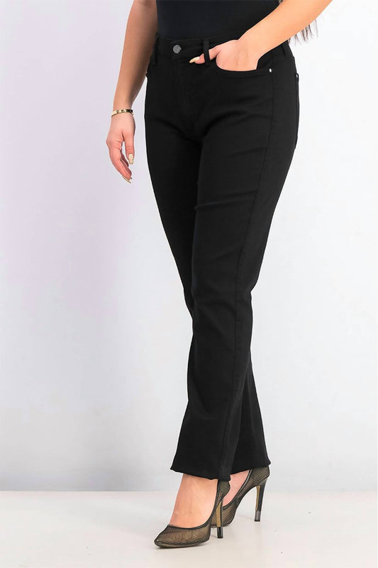 Women's Slim Straight Jeans