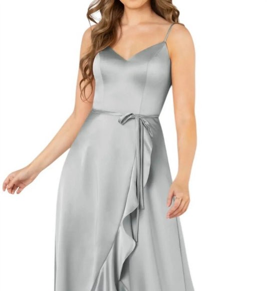 Kurzes Brautjungfernkleid mit Neckholder, herzförmigem Ausschnitt und Spaghettiträgern
