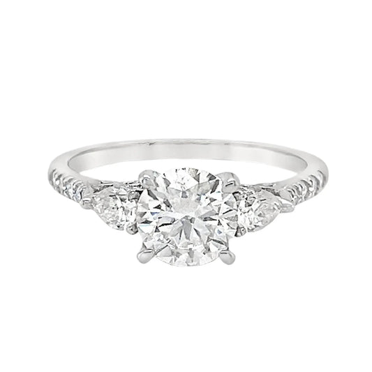 Women's Round Moissanite Cluster Ring