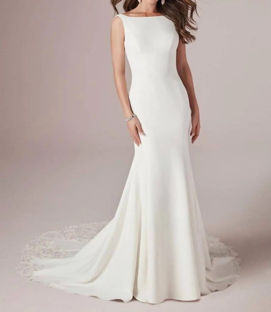 Alice Pearl Buttons Trail Down To Train Gown