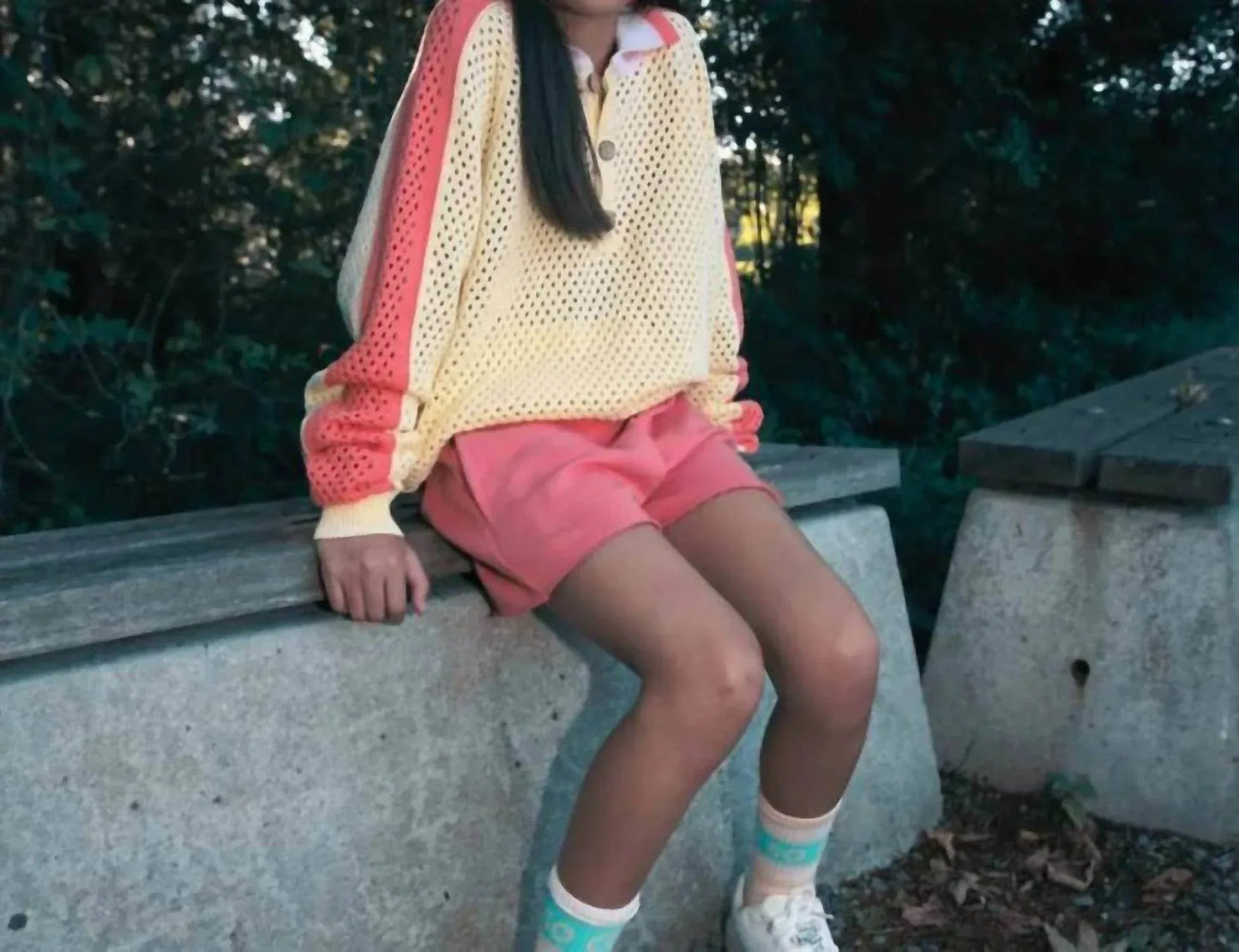 Gehäkelter Pullover für Mädchen
