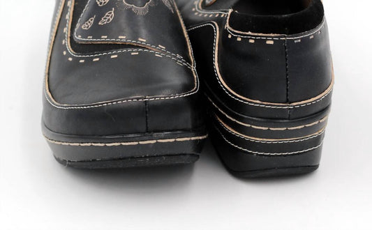 Women's Burbank Clogs