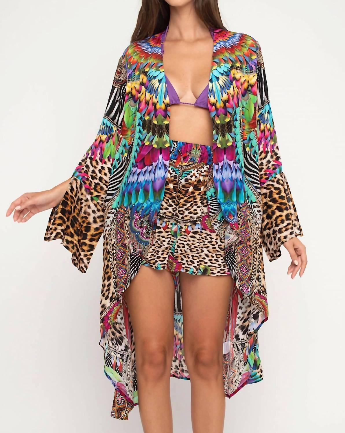 Feder-Leoparden-Shorts