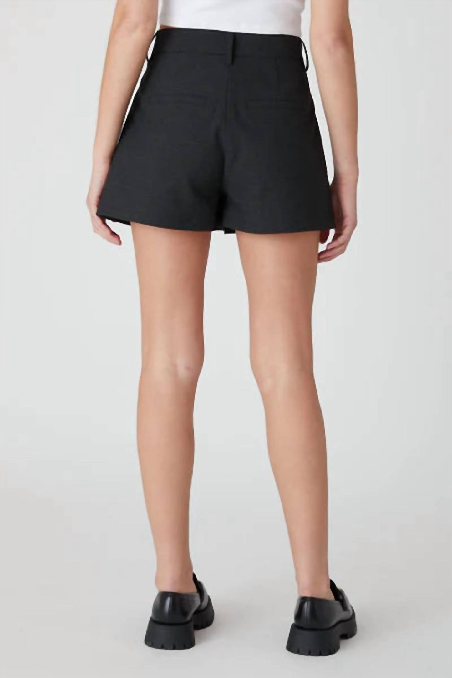 Faltenrock mit Schottenmuster und integrierten Shorts