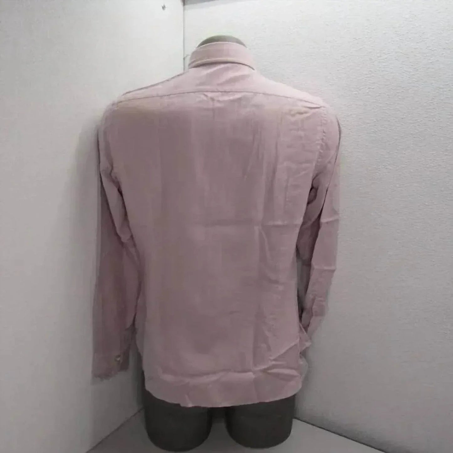 Herren Langarmhemd mit Kragen und Knopfleiste aus Baumwolle