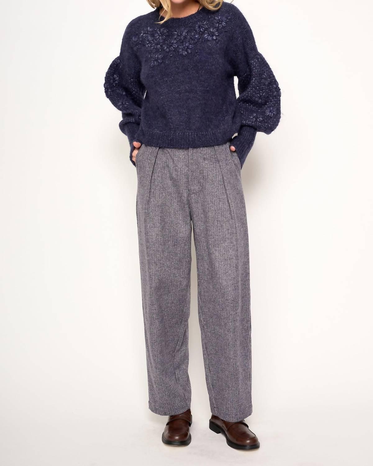 Cynthia Pullover