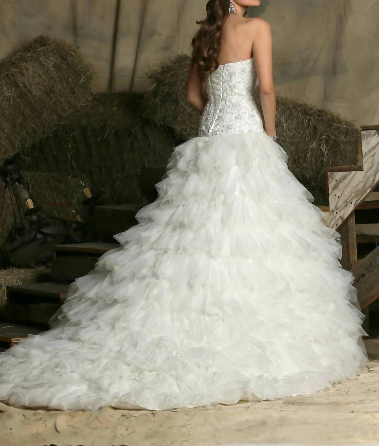 Trägerloses Tüll-Brautkleid