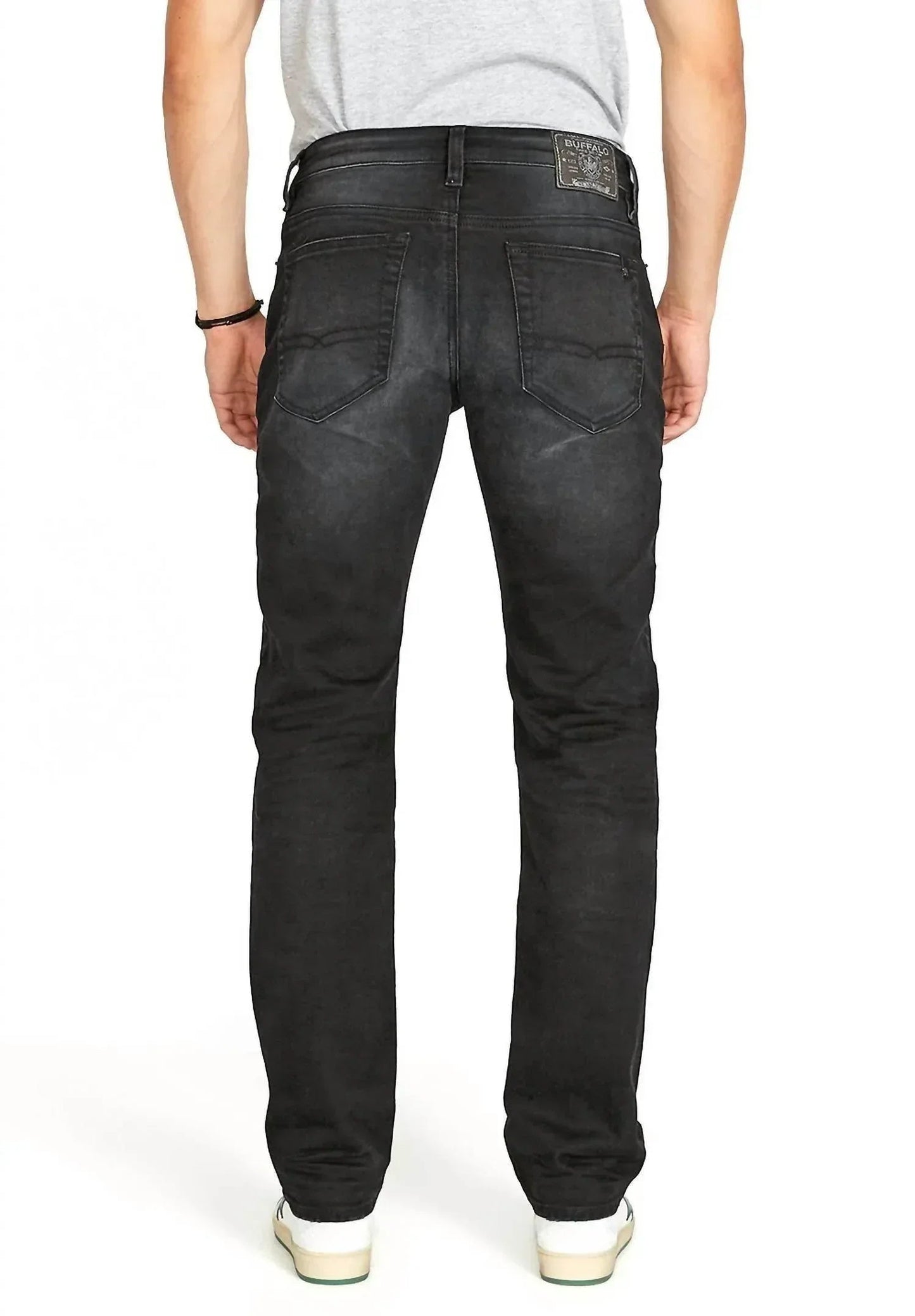 Straight Six Jeans