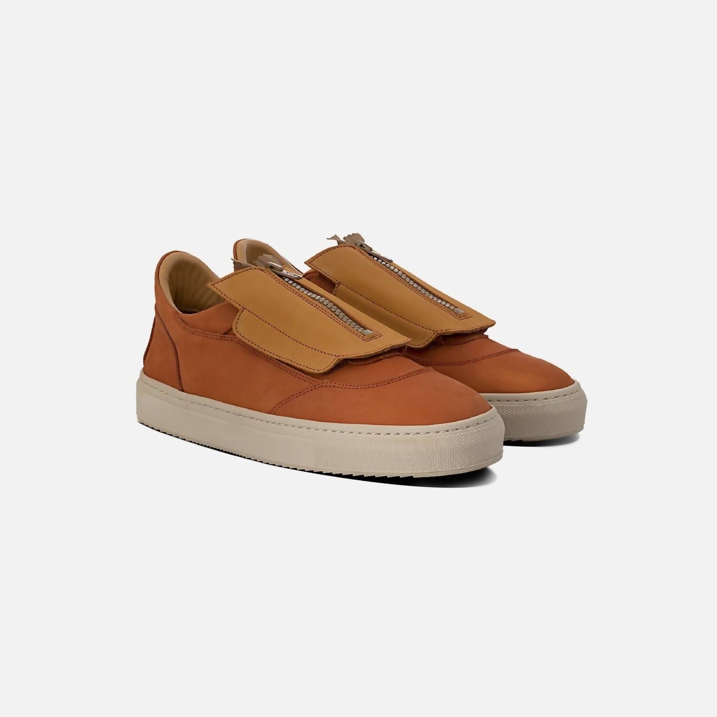 Unisex Bold V2 Sneakers