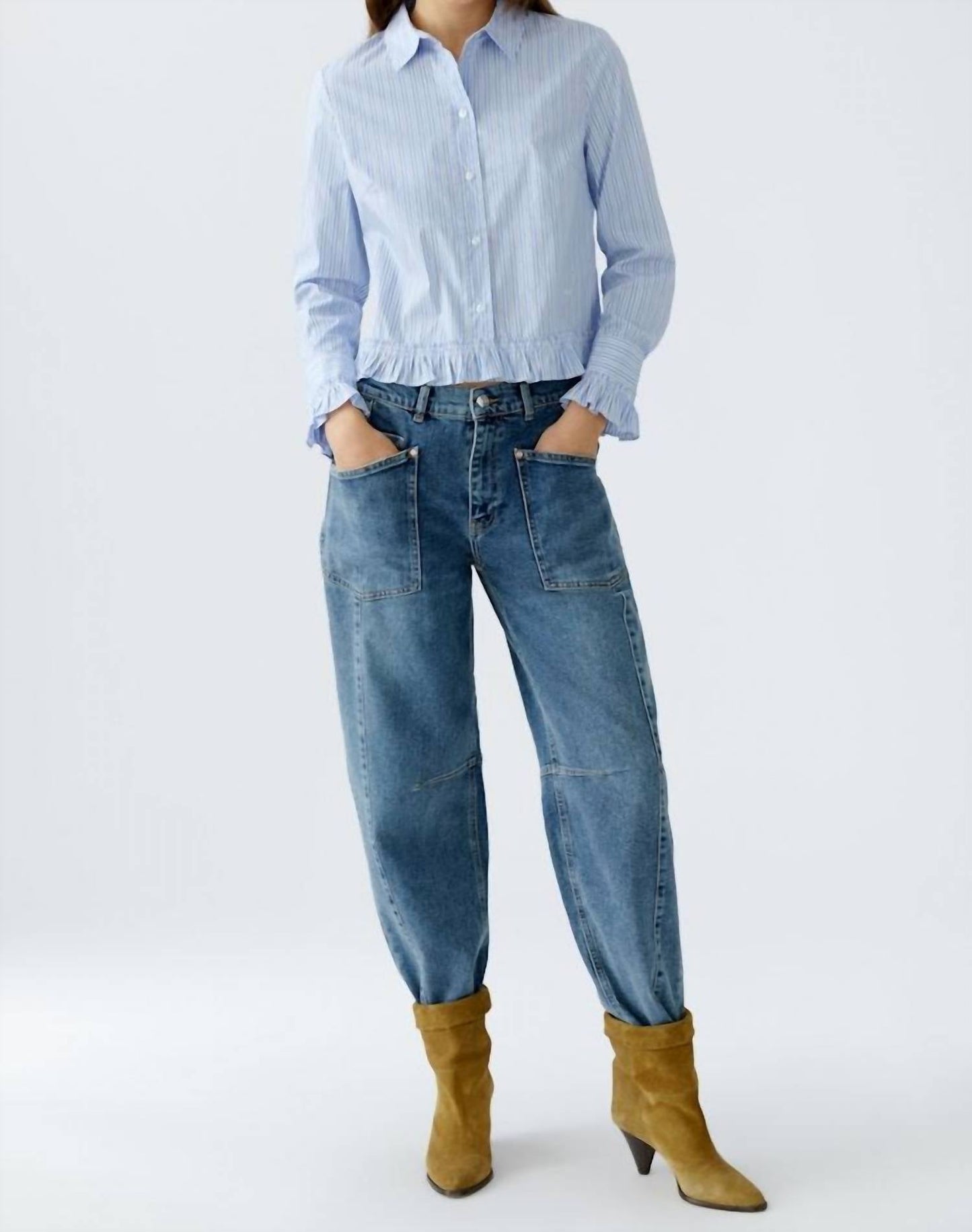 Bluse mit Rüschenärmeln und -saum