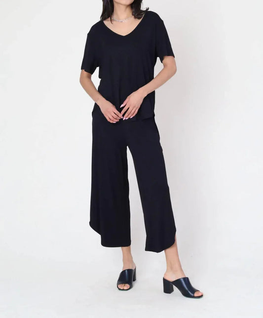 Breathable Bamboo Capri Pants