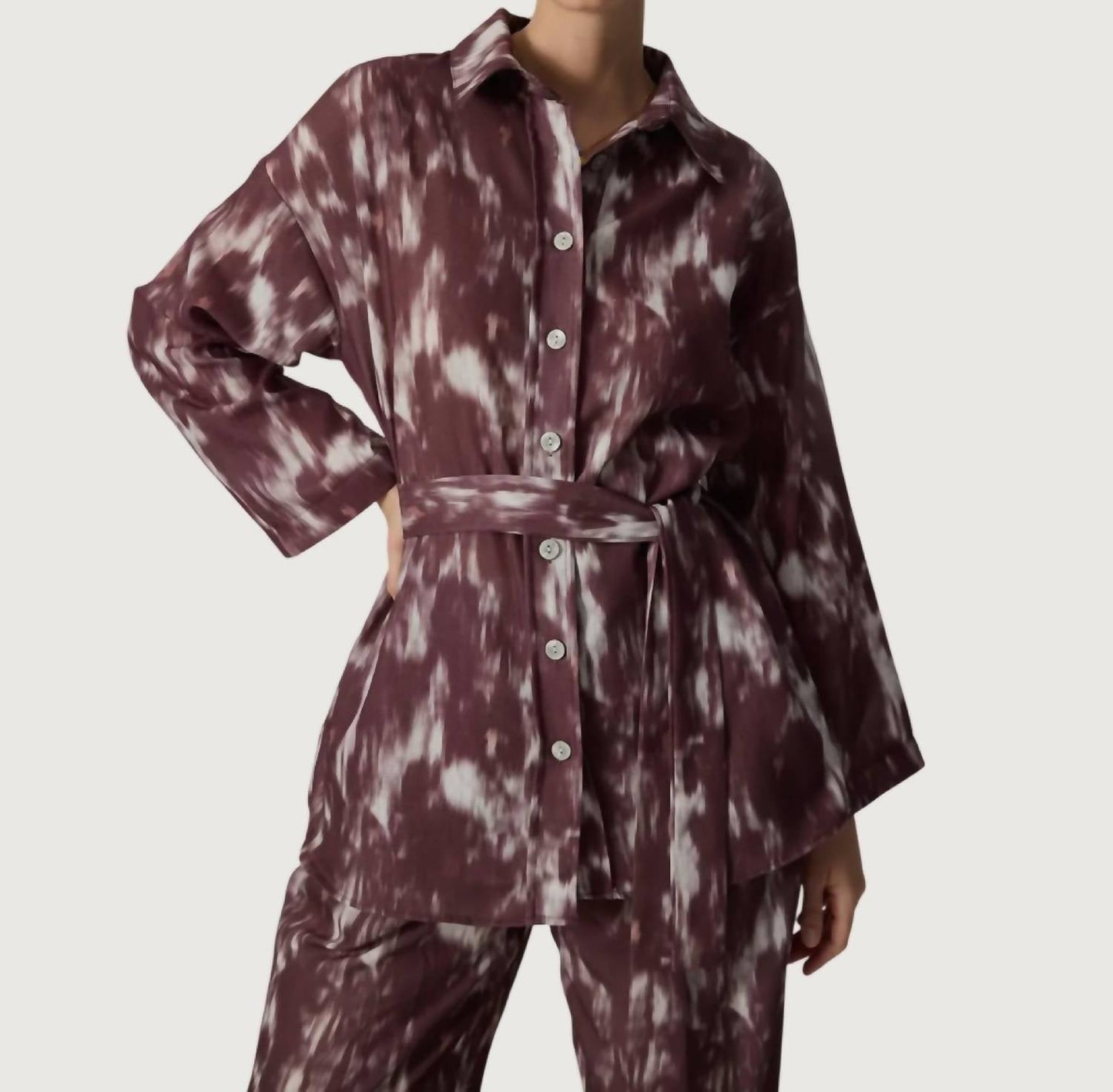 Gemustertes Hemd-Hosen-Set