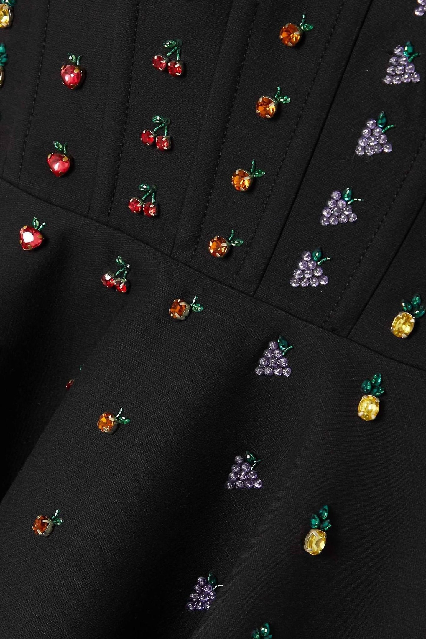 Trägerloses Mini-Kleid aus Wolle und Seide mit Kristallverzierung