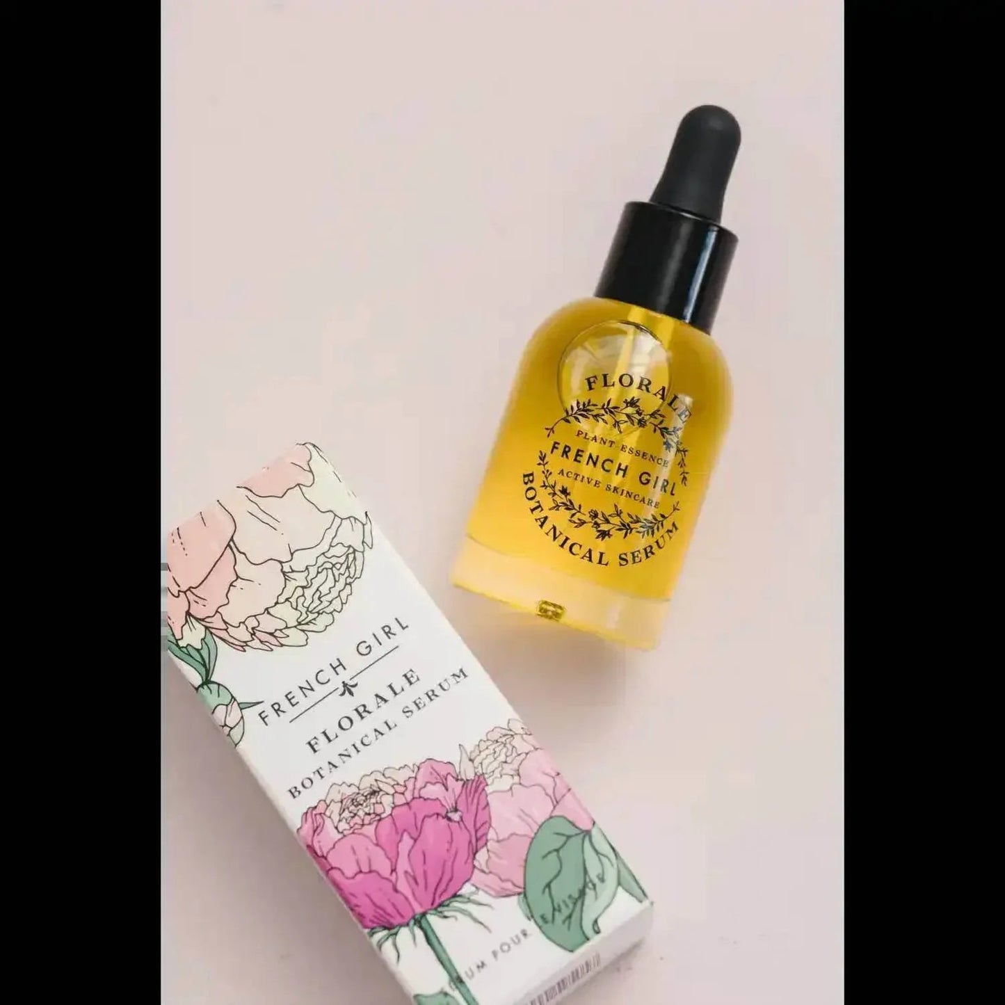 Organisches florales pflegendes und feuchtigkeitsspendendes Serum