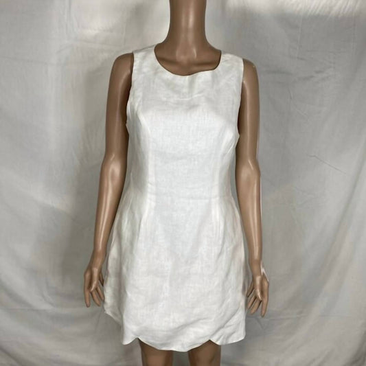 Women's Linen Scalloped Hem Shift Dress