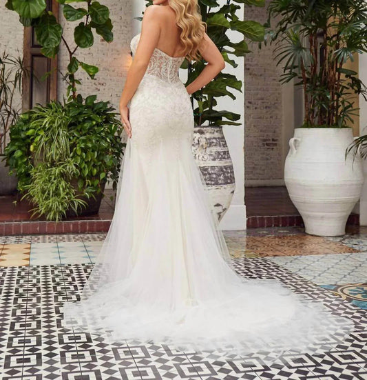 Amanda Wedding Gown
