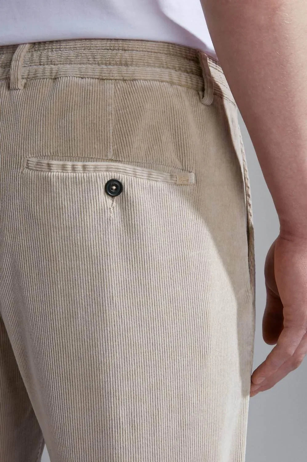 Samt-Chinohose aus Cord