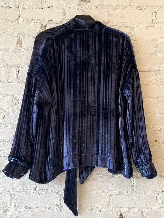 Women's Lines Velvet Tie Blouse