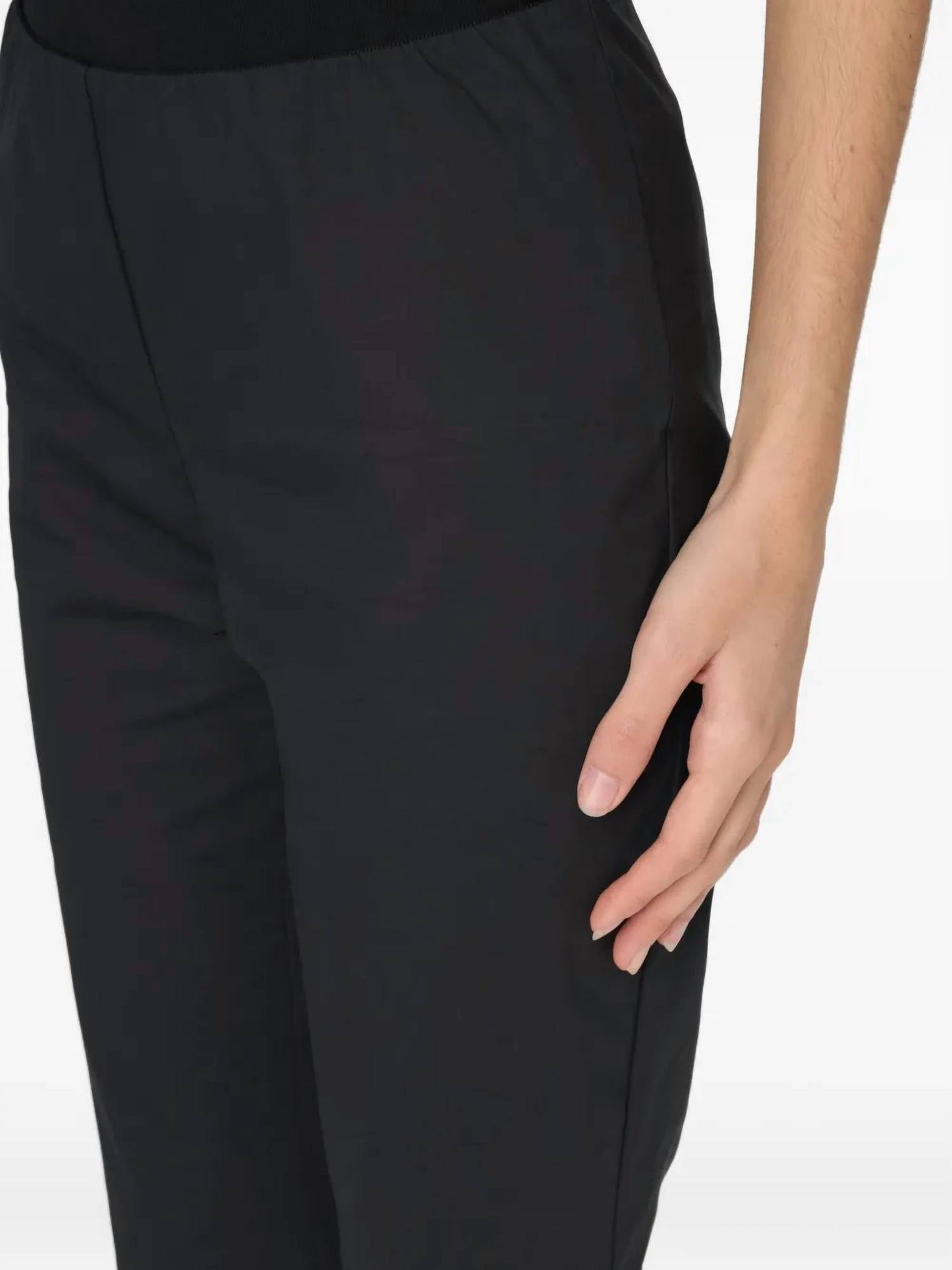 Unifarbene Strickhose mit Bootcut
