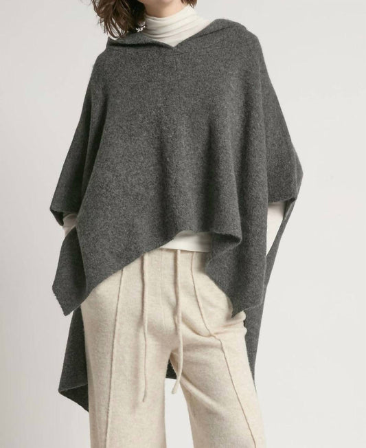 Kapuzenpullover-Poncho