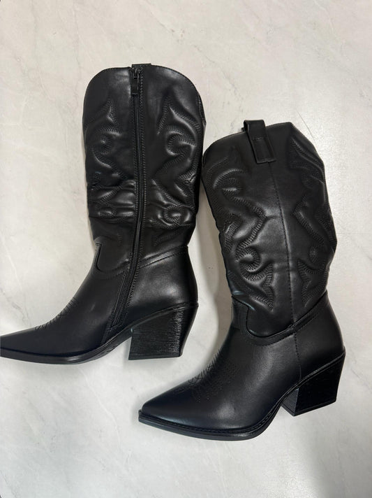Women's Mid Calf Cowboy Boots