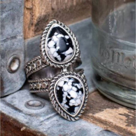 Women's Mirrored Teardrop Stone Ring