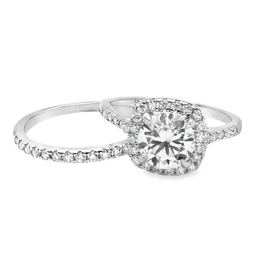 Women's Moissanite Wedding Ring Set