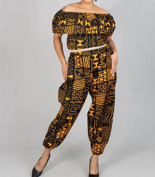 Afrikanischer schulterfreier Jumpsuit