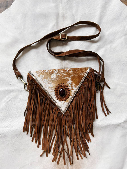 Women's Leather W/ Triangle Magnestic Flap Crossbody Bag