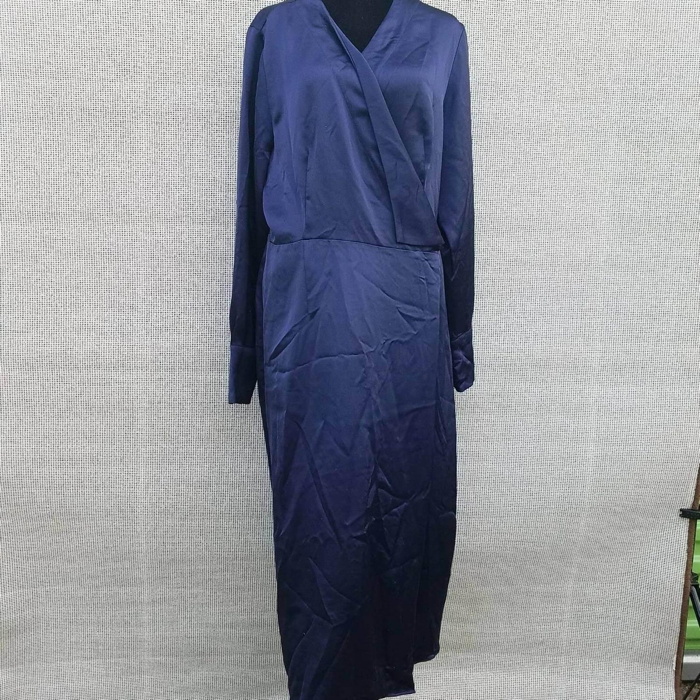 Wrap Modern Icon Long Sleeves Dress