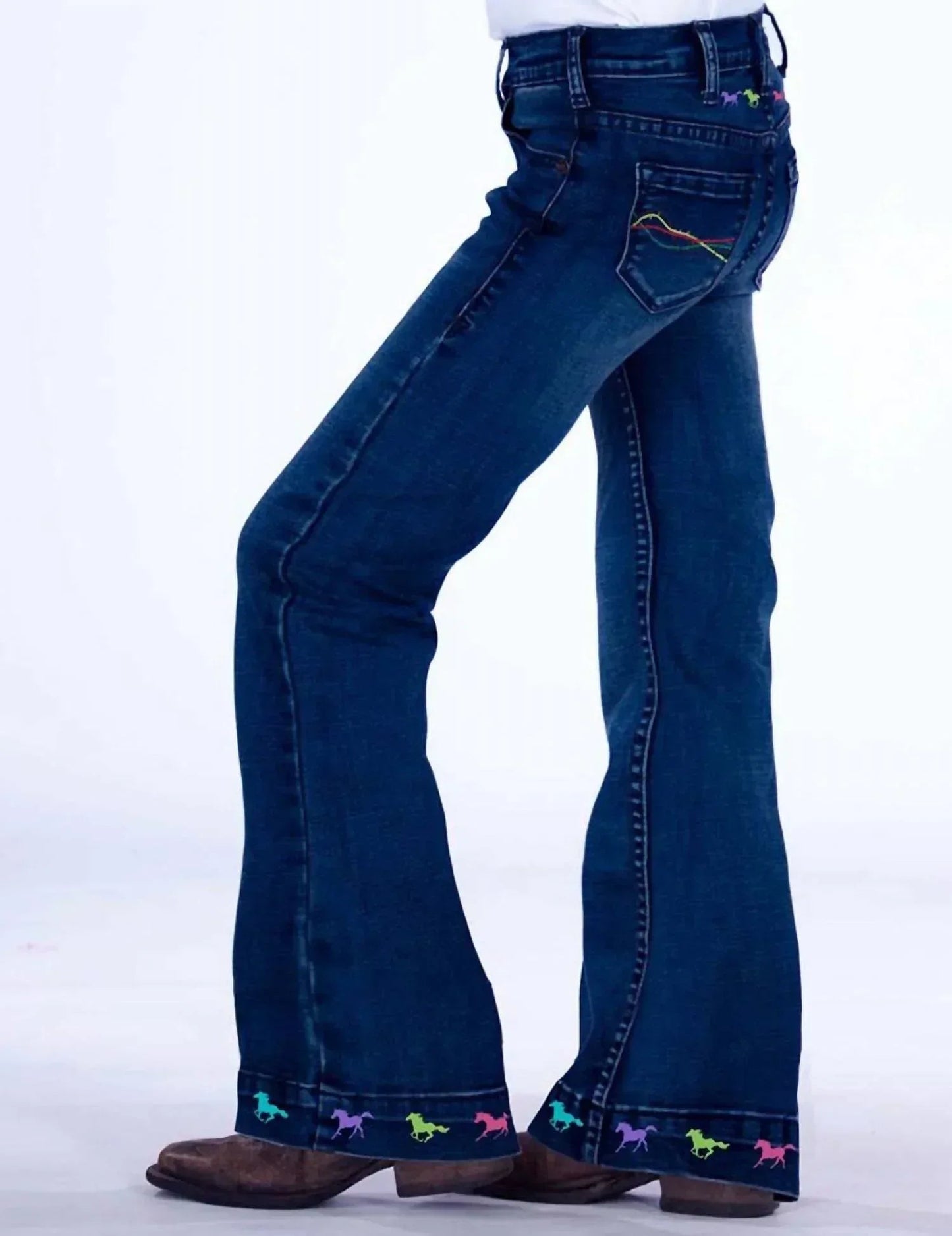 Mädchen Reiten Schnelle Hosenjeans