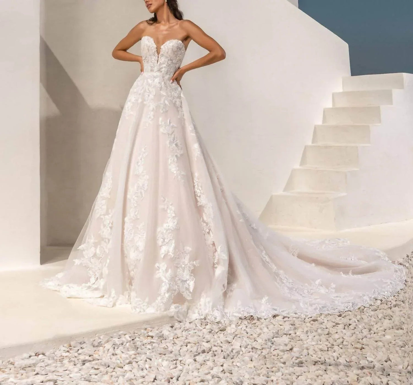 Lucy Strapless Wedding Dress