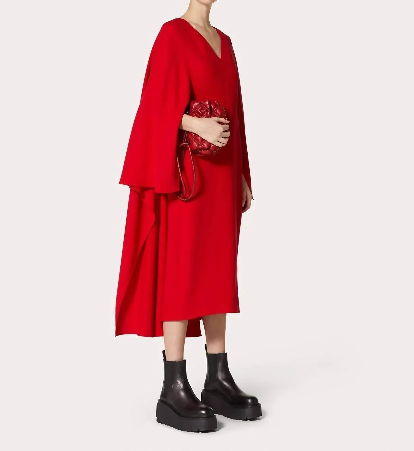 Cady-Seidenkleid mit Cape