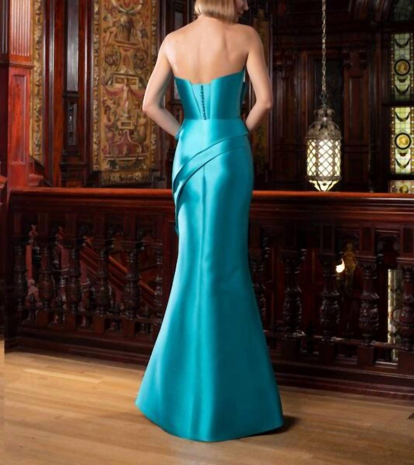 Faltenmieder Trägerloses Kleid