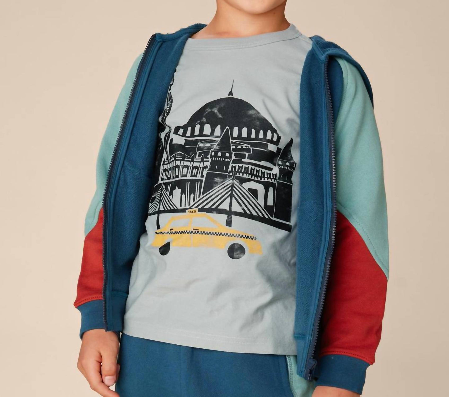 Istanbul Taxi Langarm-T-Shirt mit Lagenlook