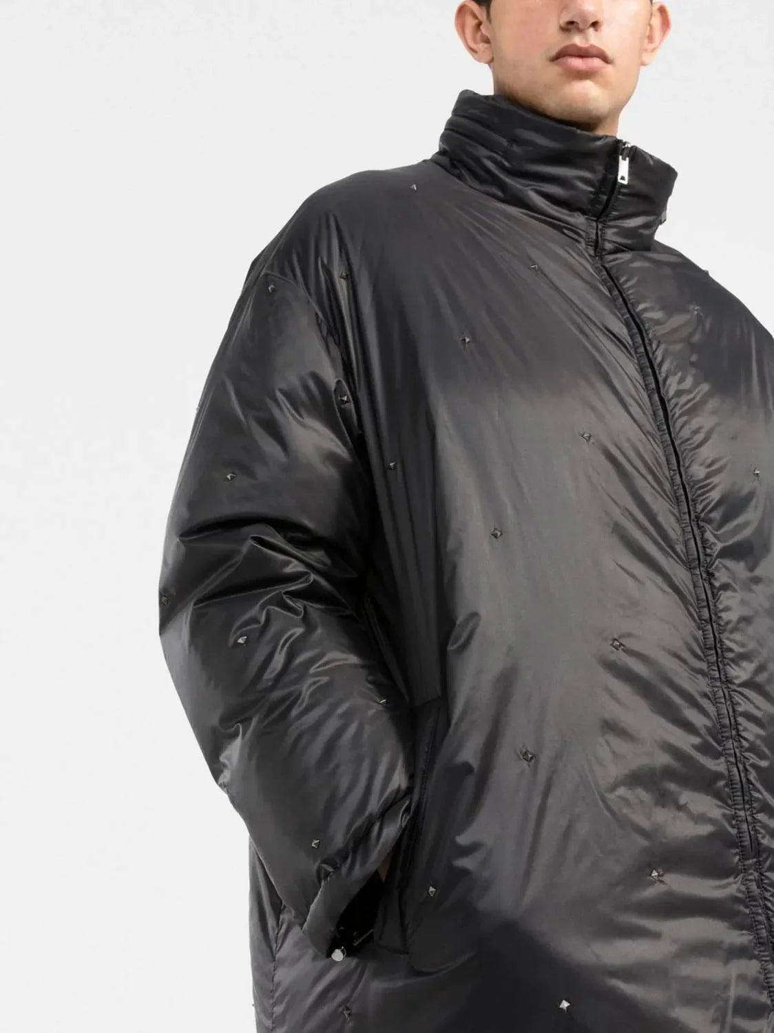Wendbare Rockstud-Daunenjacke