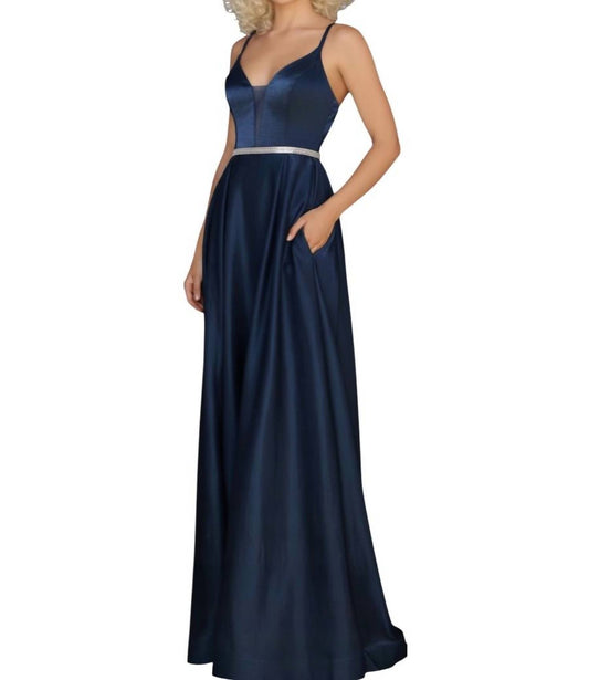 Ärmelloses Maxikleid mit V-Ausschnitt