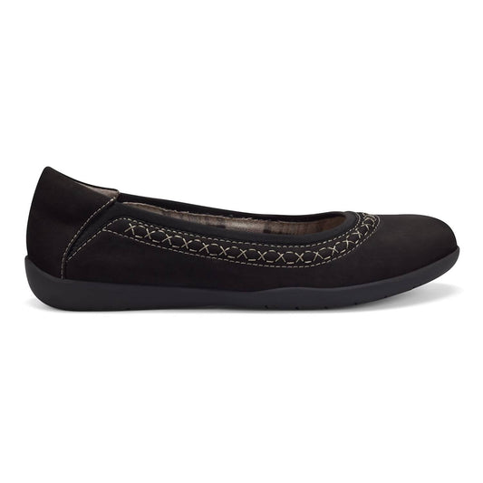 Women's Fable Slip-on Leather Flat - Narrow