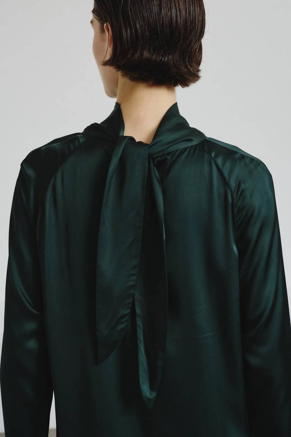 Satin-Maxikleid