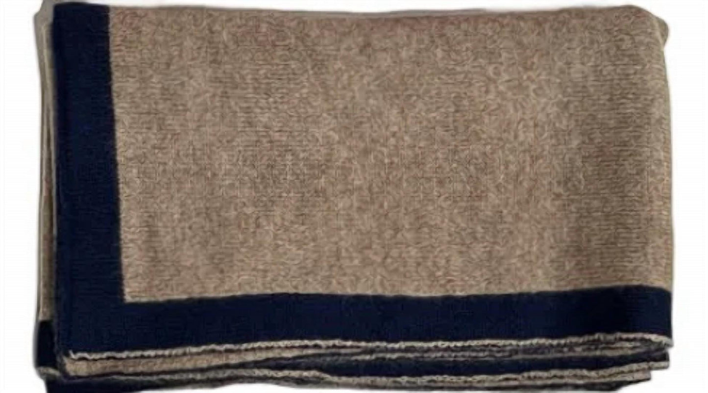 Women's Cashmere Scarf With Contrast Trim