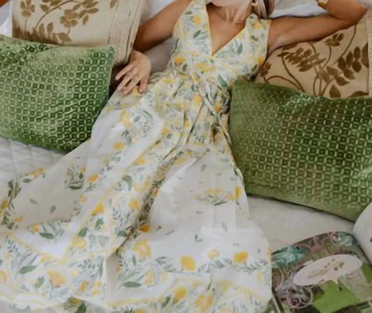 Ärmelloses Maxikleid mit V-Ausschnitt und Gürtel