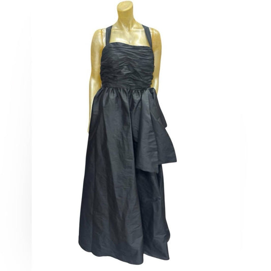 Strukturiertes Maxikleid mit Neckholder