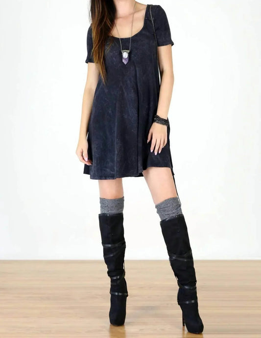 Fit-and-Flare-Kleid