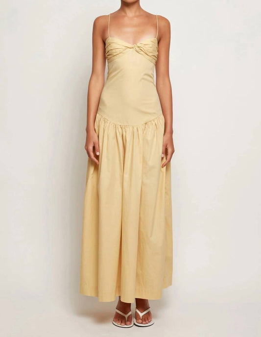 Figurbetontes Midikleid