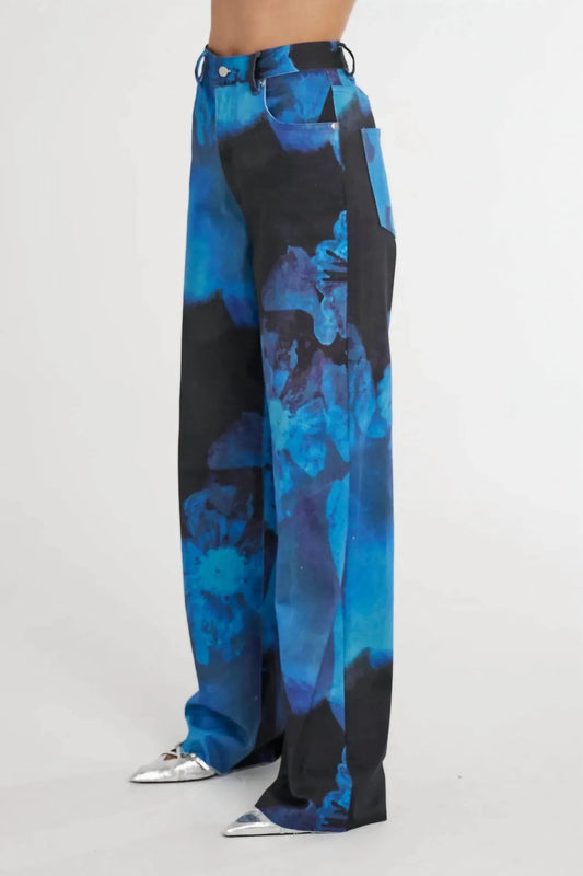 Straight Leg Jeans