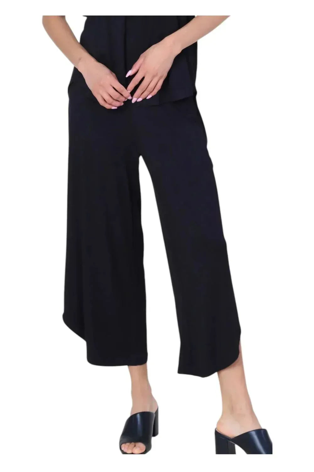 Breathable Bamboo Capri Pants